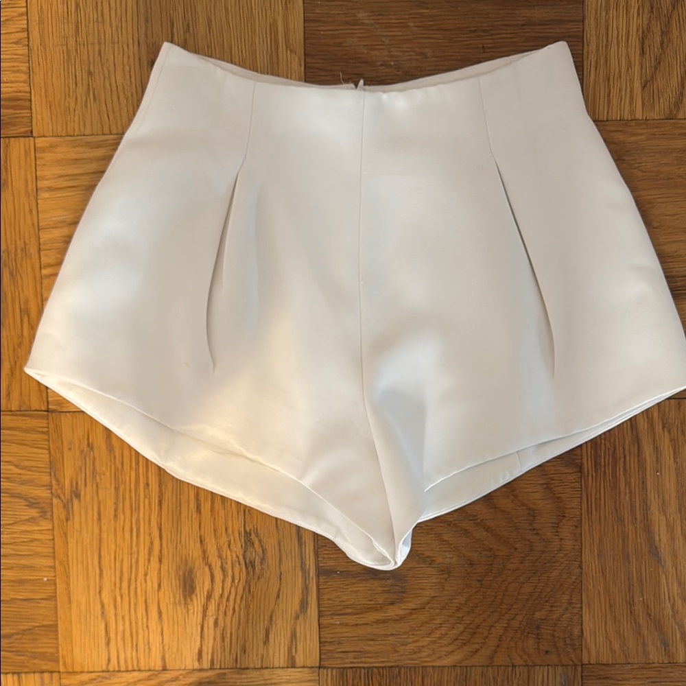 Zara Flutter Short Size XS - Picture 5 of 7